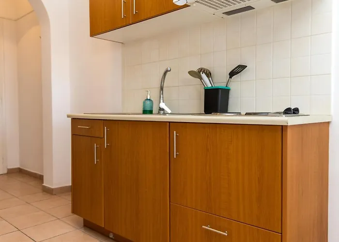 בית הארחה Aqua Naxos & 3*