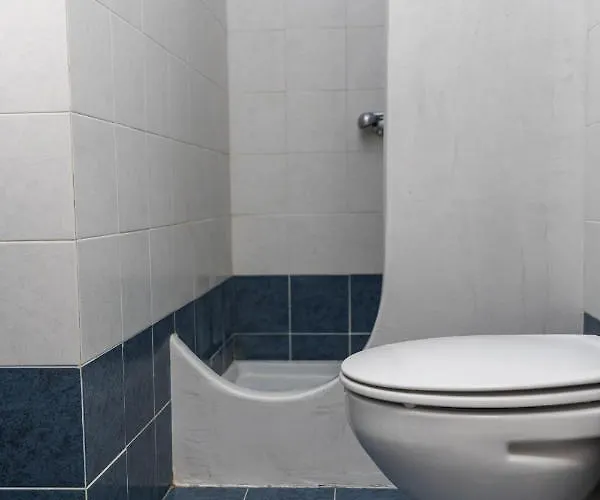 Aqua Naxos & בית הארחה 3*