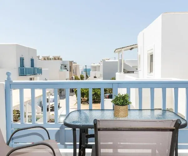 Aqua Naxos & איוס פרוקופיוס