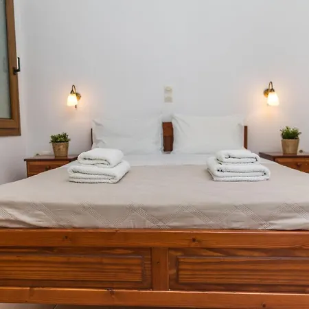 Casa de hóspedes Aqua Naxos & 4*