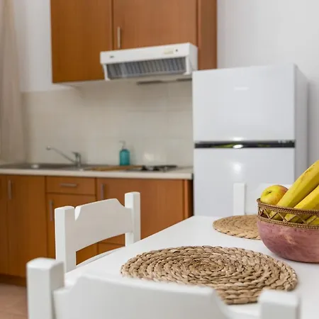بيت ضيافة Aqua Naxos & 4*