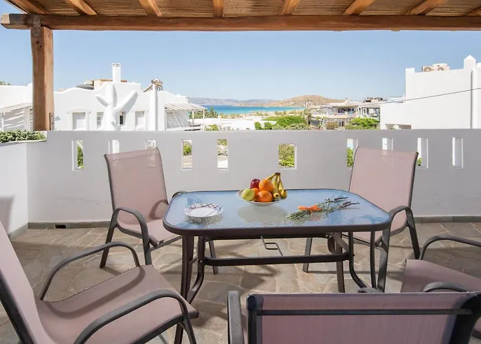 Konukevi Aqua Naxos & Agios Prokopios (Naxos)