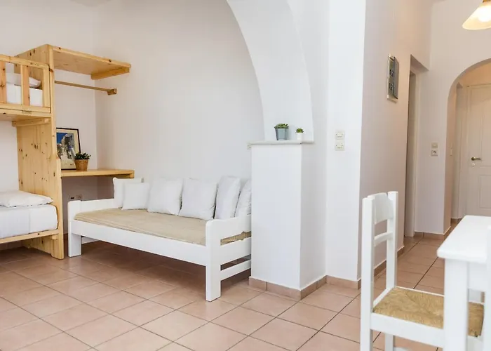 Aqua Naxos & 3* Agios Prokopios (Naxos)