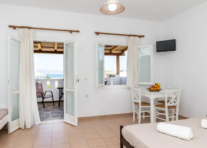 Gasthuis Aqua Naxos & Agios Prokopios (Naxos)